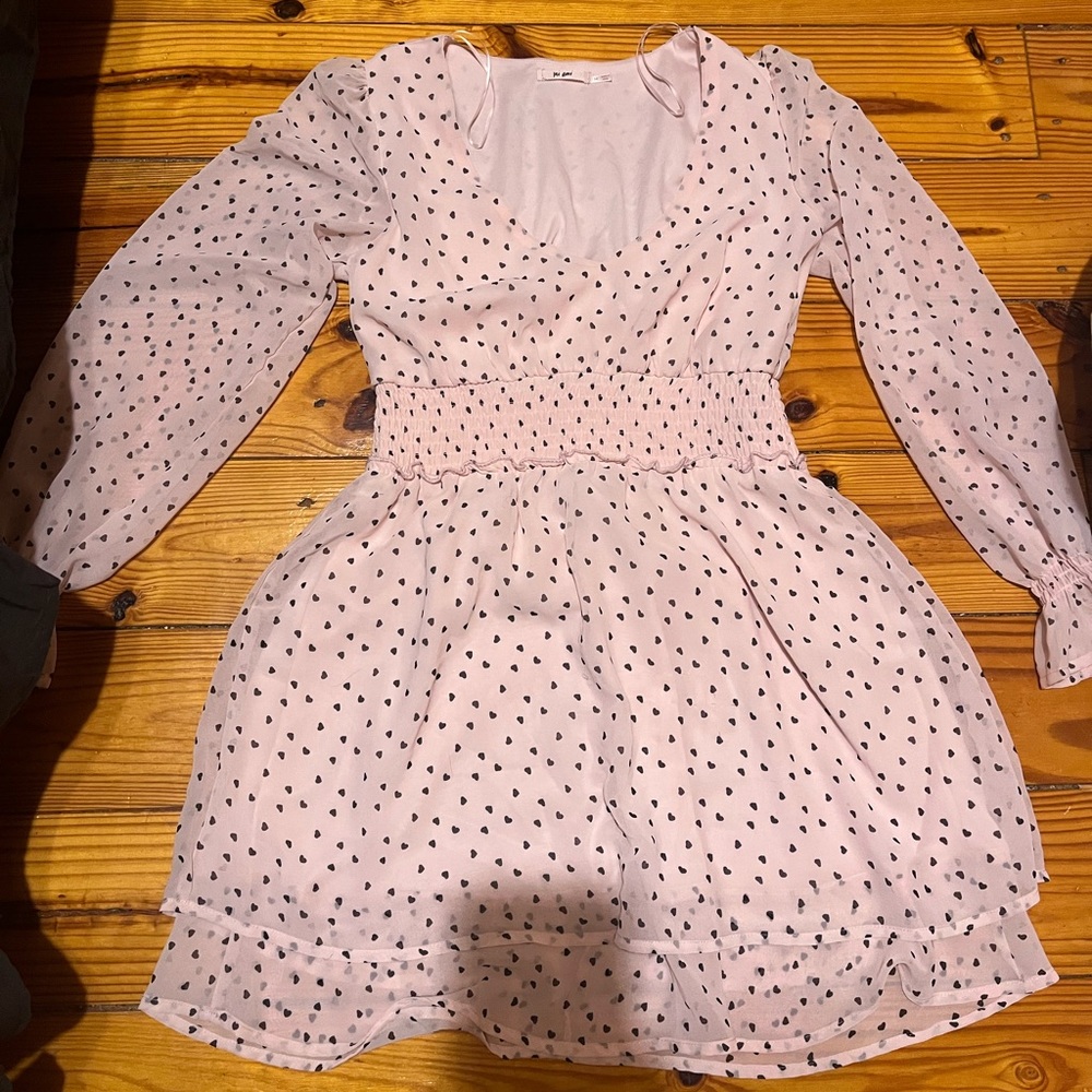 Mi Ami (Francesca’s) dress. Size M. Great condition.